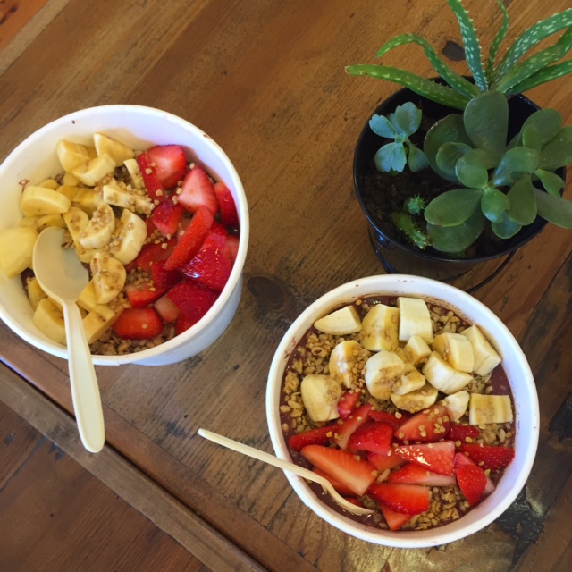 acai bowls