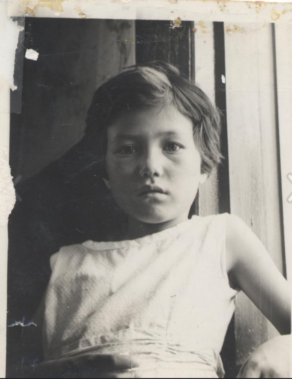 Stephanie Fast, as a girl